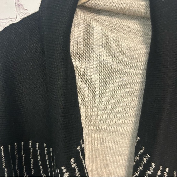 Madison 88 boho chic patterned sweater wrap one size acrylic grannycore - Picture 3 of 9